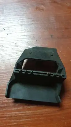 BMW 5 E39 Radiator mount bracket 1737707