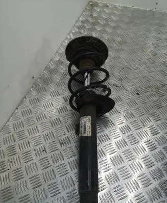 BMW 1 F20 F21 Front shock absorber with coil spring 6862171