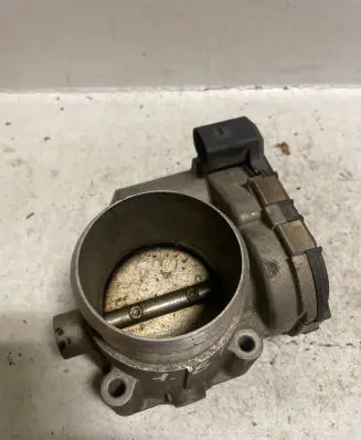 Audi A4 S4 B5 8D Throttle valve 06B133062M 0280750006