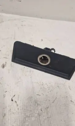 BMW 7 E38 Cigarette lighter rear 8156525