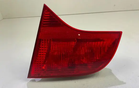 Audi A4 S4 B7 8E 8H Tailgate rear/tail lights 8E9945094 ULO749002