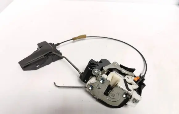 Mitsubishi Lancer Evolution Front door lock