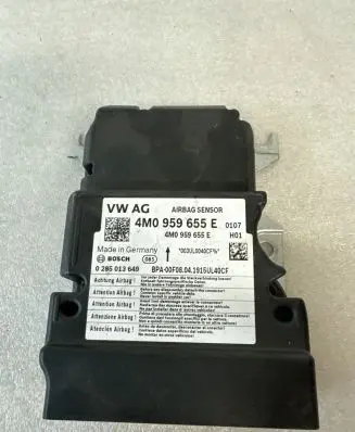 Audi Q7 4M Airbag control unit/module 4M0959655E
