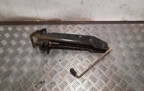 Audi Q5 SQ5 Lift Jack 8R0011031E