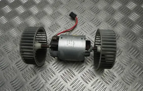Mercedes-Benz S W221 Heater fan/blower 0130101504 T7824