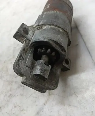 Mazda 6 Starter motor M000T90981 L813