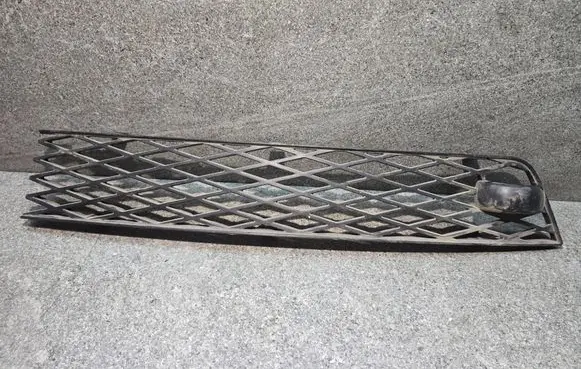 Ford Galaxy Front bumper lower grill 7M5854688