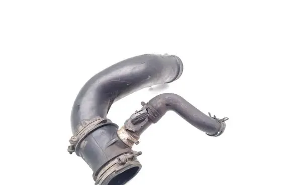 Air intake hose/pipe