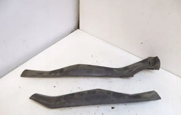 Mercedes-Benz C W202 Engine compartment rubber 