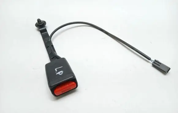 Mazda CX-5 Front seatbelt buckle 150217BB