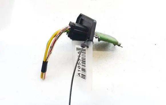 Toyota Corolla E120 E130 Heater blower motor/fan resistor r56k1r56k 3r36k