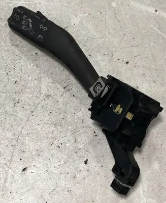 Volkswagen Golf V Indicator stalk 1K0953513F 01103511 10351172036051