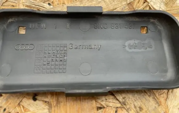 Audi TT Mk1 Other interior part 8N0831437