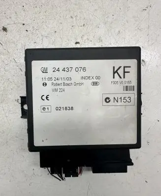 Opel Zafira A Comfort/convenience module 24437076 F005V00155