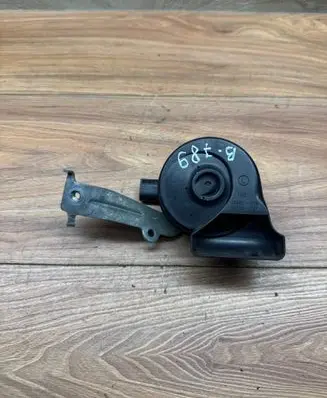 Audi A3 S3 8V Horn signal 8V0951229 8V0951201
