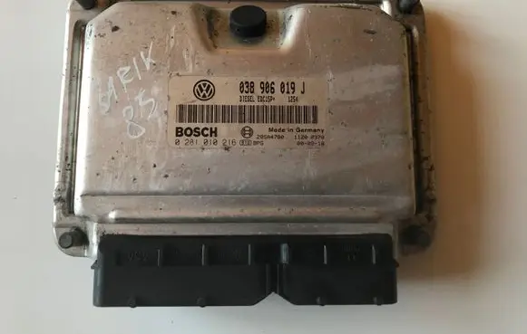 Volkswagen Sharan Engine control unit/module 038906019J 0281010216 EDC15P