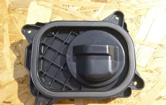 Volkswagen Golf Sportsvan Headlight part 510998608A