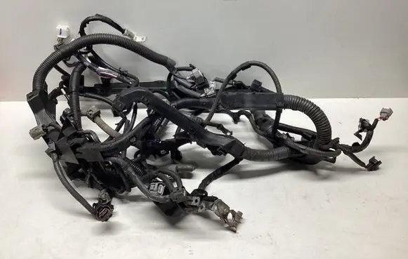 Toyota Avensis T270 Engine installation wiring loom