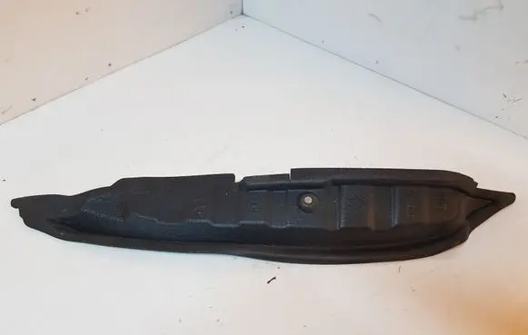 Dodge Durango Fender foam support/seal 68084037A