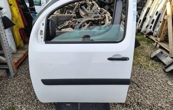 Door (2 Door Coupe)