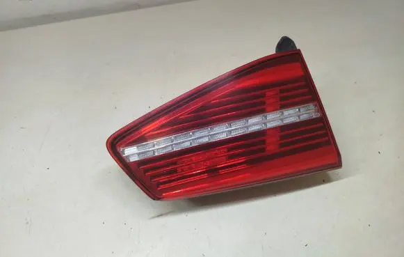 Volkswagen PASSAT B8 Tailgate rear/tail lights 3G9945307 81450101