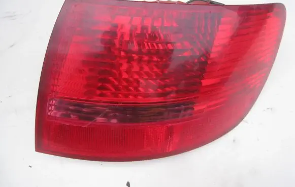 Audi A6 S6 C6 4F Rear/tail lights 4F9945096
