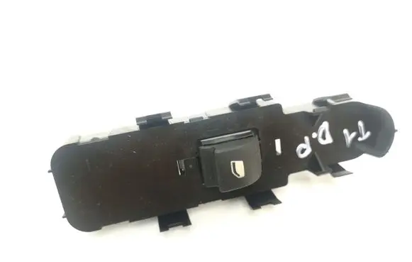 Peugeot 207 Electric window control switch 96548606