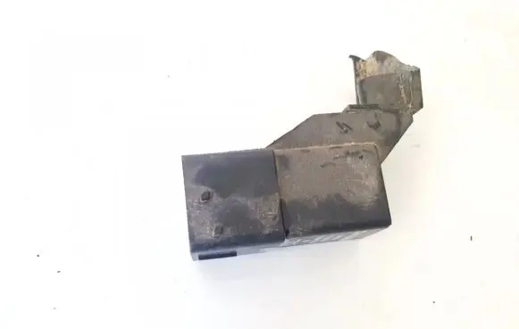 Volvo V50 Glow plug pre-heat relay 9666671780 51299049 966667178051299049