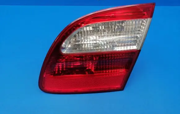 Mercedes-Benz E W211 Tailgate rear/tail lights A2118201464 A2118200777