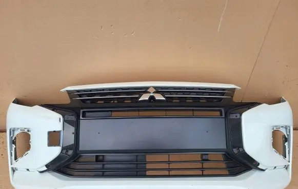 Mitsubishi Space Star Front bumper 6400J973ZZ