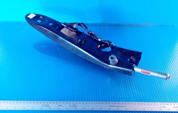 Volvo XC90 Front seatbelt 8093
