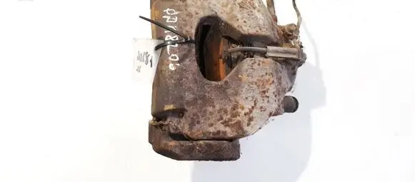 Volkswagen Touareg I Front brake caliper