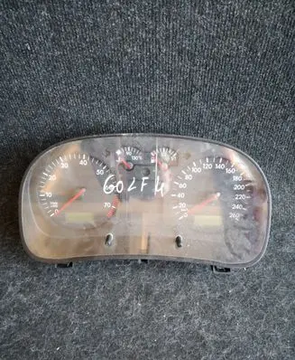 Volkswagen Golf IV Speedometer (instrument cluster) 0263611002 1J0919861D