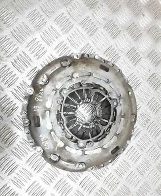 Opel Astra H Pressure plate 124035110