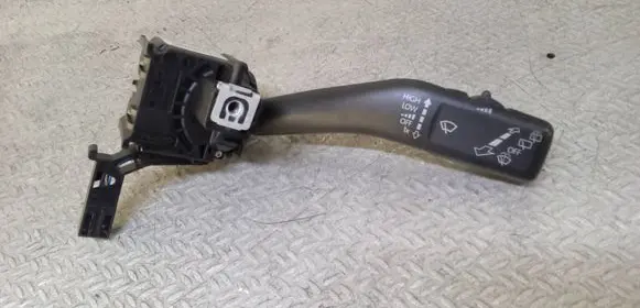Volkswagen Golf VI Wiper control stalk 1K0953519H