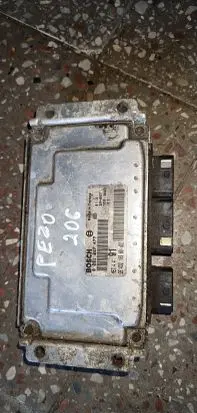 Peugeot 206 Engine control unit/module 0261207477