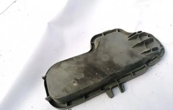 Mercedes-Benz E W210 Headlight/headlamp dust cover 14434600