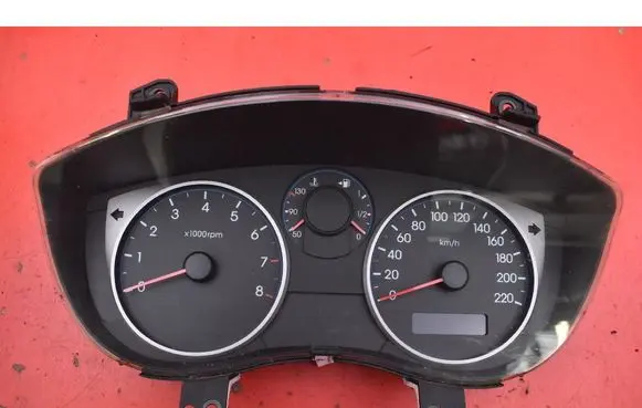 Hyundai i20 (PB PBT) Speedometer (instrument cluster) 940061J175