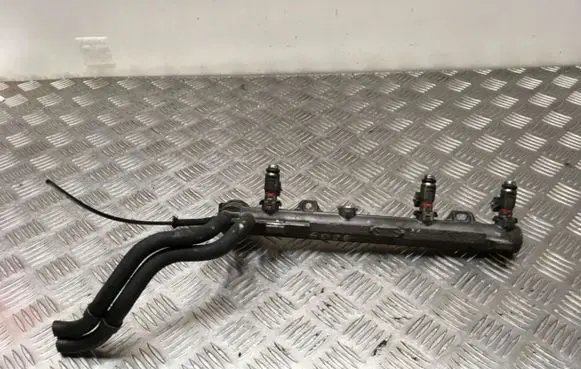 Volkswagen Golf IV Fuel main line pipe 036133319