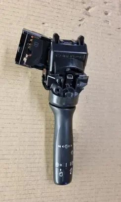 Toyota Yaris Wiper control stalk 846520D180