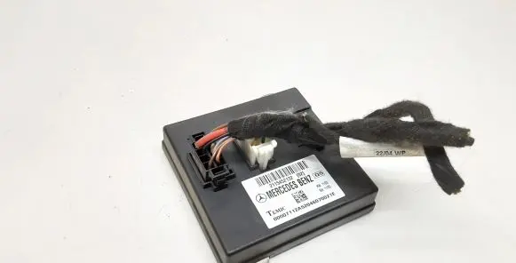 Mercedes-Benz E W211 Comfort/convenience module 2115452132