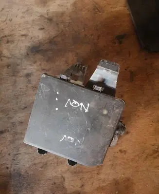 Nissan Navara D40 Fuse module
