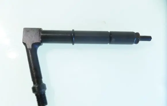 Nissan Almera Tino Fuel injector 48439