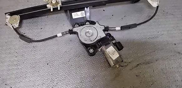 Fiat Doblo Front door window regulator with motor 051830870