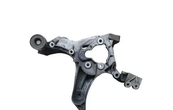 Renault Scenic I Power steering pump mounting bracket 7700113574 20072521