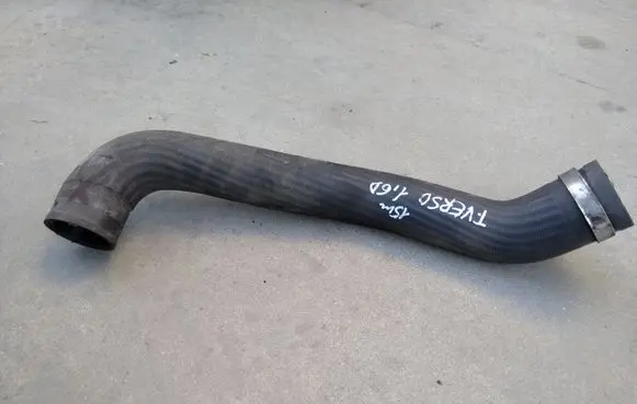 Toyota Verso Intercooler hose/pipe
