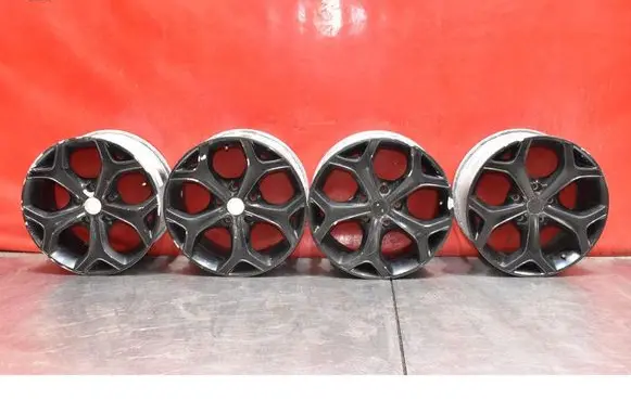 R18 alloy rim