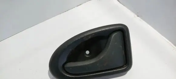 Renault Megane I Front door interior handle 7700830079