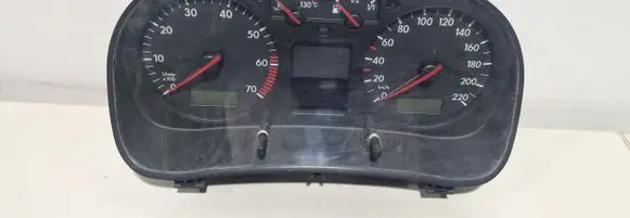 Volkswagen Golf IV Speedometer (instrument cluster) 1J0920822