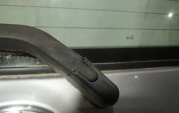 Toyota Avensis Verso Rear window wiper motor 